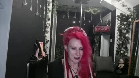 Snapshot of saucysky chatting on 02.16.26 SaucySky online show from 02.16.26