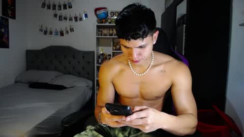 Snapshot of saulomiralles chatting on 05.11.26 Saulo online show from 05.11.26
