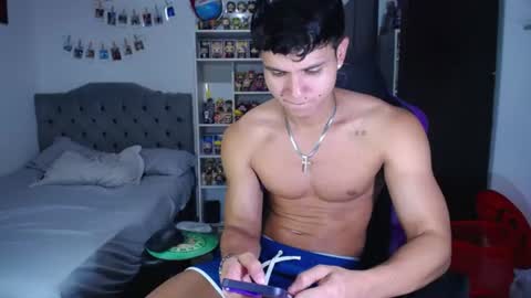 Snapshot of saulomiralles chatting on 06.14.26 Saulo online show from 06.14.26