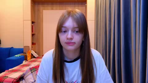 LUNA and ANNA    online show from 01.26.25