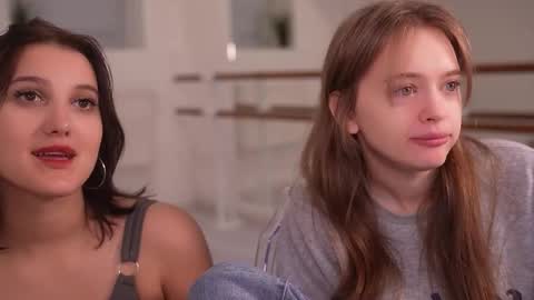 LUNA and ANNA    online show from 10.24.25