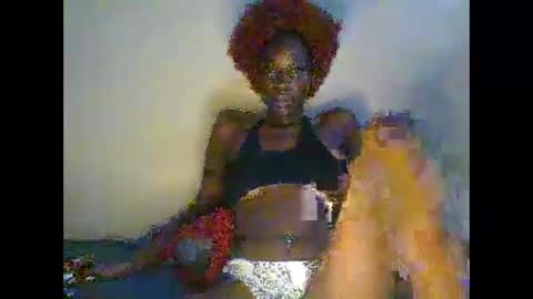 Snapshot of savagetongu3e chatting on 01.15.26 savagetonguee online show from 01.15.26