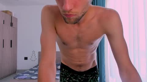 Snapshot of savak_hottie chatting on 05.11.26 Savak Laakem online show from 05.11.26