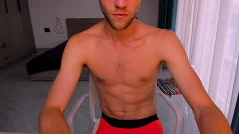 Snapshot of savak_hottie chatting on 05.14.26 Savak Laakem online show from 05.14.26