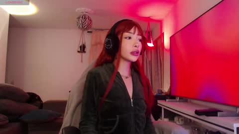 Savannaredhair 33 Angelebony33 online show from 11.12.25