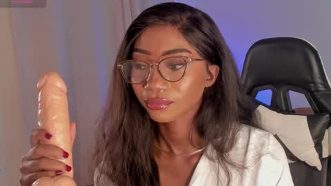 Savannahwildee online show from 02.09.25