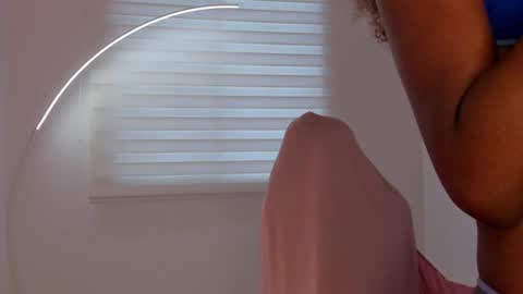 Snapshot of savannahwildee chatting on 06.23.26 Savannahwildee online show from 06.23.26