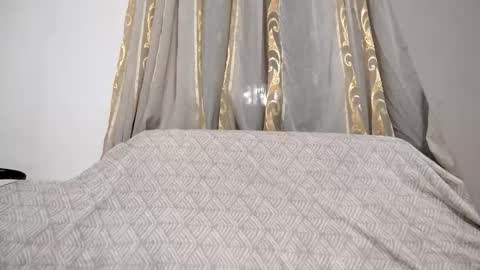 Snapshot of savannakoshiol chatting on 10.30.25 Aiko online show from 10.30.25