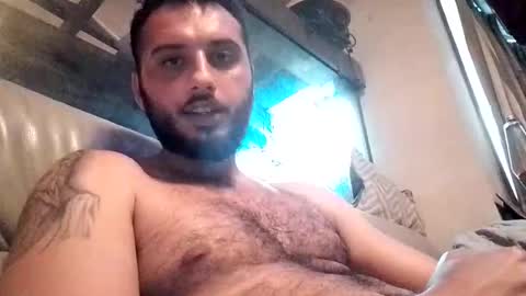 Snapshot of savasjasonperysinakis chatting on 10.11.25 savasjasonperysinakis online show from 10.11.25
