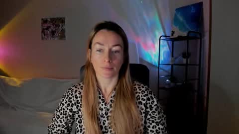 save the qween online show from 11.30.25