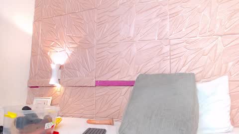 savory_pussy18 online show from 12.06.24