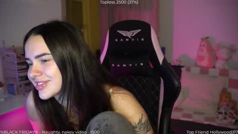 Naomi online show from 11.26.25