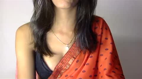 Snapshot of saxee_love chatting on 03.08.25 saxee online show from 03.08.25