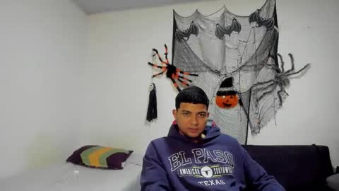 Snapshot of say_tony chatting on 10.31.25 say_tony online show from 10.31.25