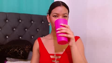 Snapshot of saykimmy chatting on 11.08.25 saykimmy online show from 11.08.25