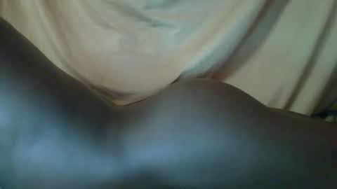 Snapshot of saylich chatting on 10.15.25 saylich online show from 10.15.25