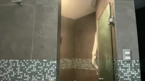 Good Girls Say Please...and Thank You online show from 02.07.25