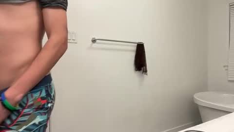 sbouchikh03 online show from 12.21.25