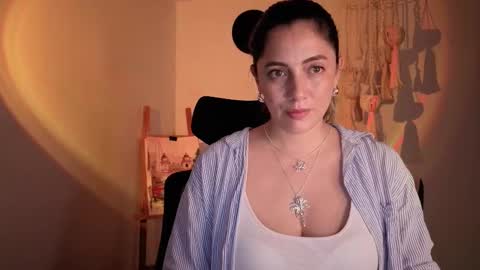 Snapshot of scalertt__steel_ chatting on 11.04.25 Venus online show from 11.04.25