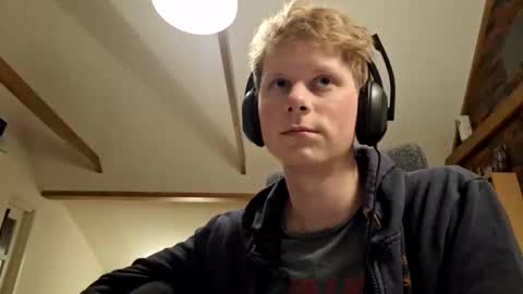 Snapshot of scarjoris chatting on 12.02.24 Scarjoris online show from 12.02.24