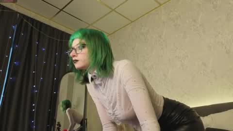 Emmy online show from 04.01.26