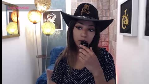 Snapshot of scarleet_miaa chatting on 02.27.26 Scaelet Mia online show from 02.27.26