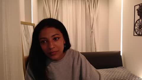 Snapshot of scarleet_miaa chatting on 06.11.26 Scaelet Mia online show from 06.11.26