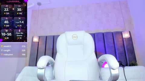 Scarlett online show from 12.30.24