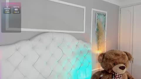 Snapshot of scarlet__hill chatting on 12.13.24 scarlet hill online show from 12.13.24