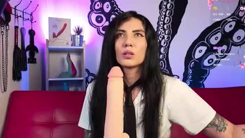 Snapshot of scarlet__perverted chatting on 02.22.26 Explicit Content online show from 02.22.26