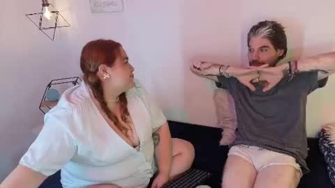 Snapshot of scarlet_and_dimitry chatting on 06.22.26 Scarlet and Dimitry online show from 06.22.26