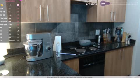 Snapshot of scarlet_carnal chatting on 12.15.24 Scarlet Carnal - online show from 12.15.24