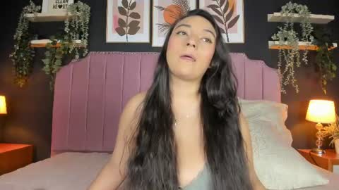 Snapshot of scarlet_dh chatting on 07.14.26 Claudia online show from 07.14.26