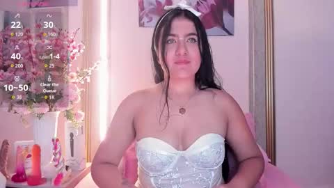 Snapshot of scarlet_fostt_ chatting on 10.10.25 Andrea online show from 10.10.25