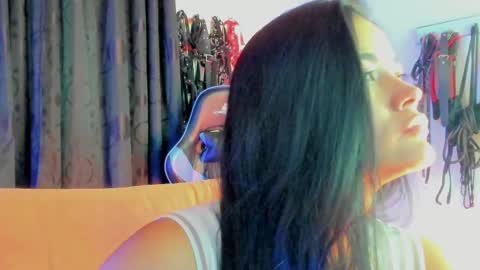 scarlet taylor kennedy online show from 09.26.25