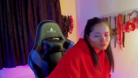 Snapshot of scarlet_kennedy98 chatting on 10.11.25 scarlet taylor kennedy online show from 10.11.25