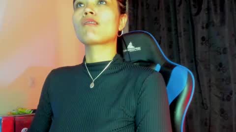 Snapshot of scarlet_kennedy98 chatting on 11.11.25 scarlet taylor kennedy online show from 11.11.25