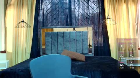 Snapshot of scarlet_milf_ chatting on 10.29.25 SCARLET MILF online show from 10.29.25