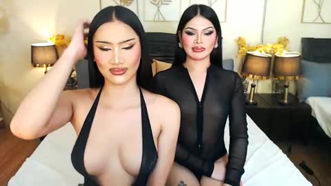 Scarlet online show from 04.17.26