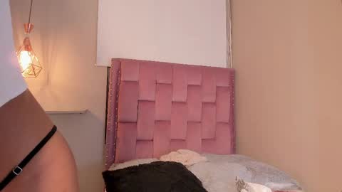 scarlet_vixen_ online show from 05.16.26