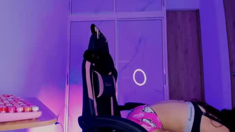 Scarlet online show from 07.03.26