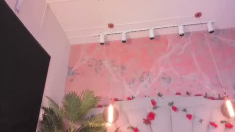 Snapshot of scarletdavis_ chatting on 06.12.26 Scarlet Dayana online show from 06.12.26