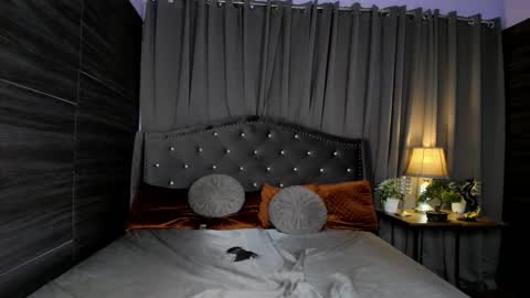 ur sweetest scarlet online show from 02.03.25