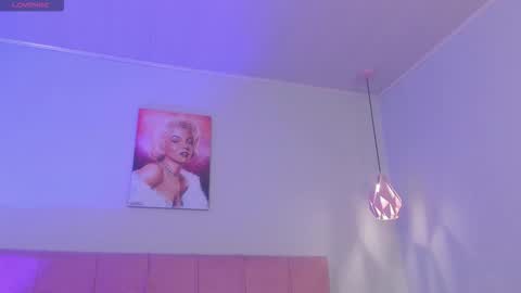 Scarlet  online show from 01.10.26