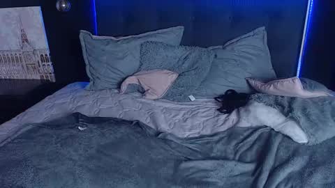 Snapshot of scarleth_shadow chatting on 02.25.25 SCARLETH online show from 02.25.25