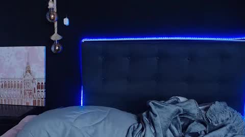 Snapshot of scarleth_shadow chatting on 03.11.25 SCARLETH online show from 03.11.25