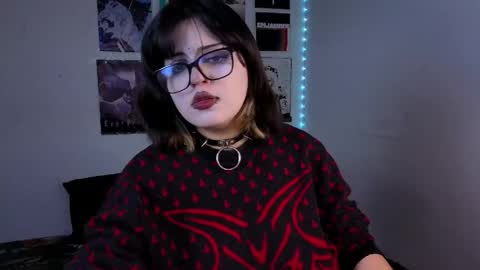 Snapshot of scarleth_shadow1 chatting on 04.23.26 Scarleth Independent model online show from 04.23.26
