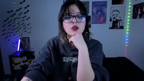 Snapshot of scarleth_shadow1 chatting on 05.30.26 Scarleth Independent model online show from 05.30.26