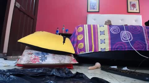 candy monrroy online show from 01.06.25