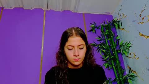 Snapshot of scarletjonesx chatting on 11.06.25 Denis online show from 11.06.25